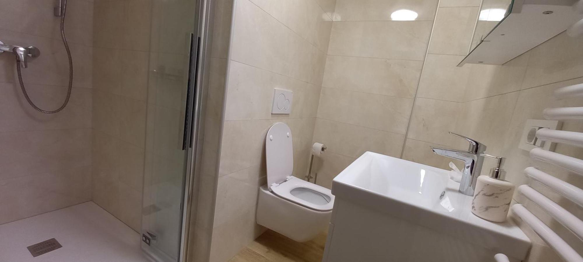 Appartment Bezenica Dobrova 外观 照片
